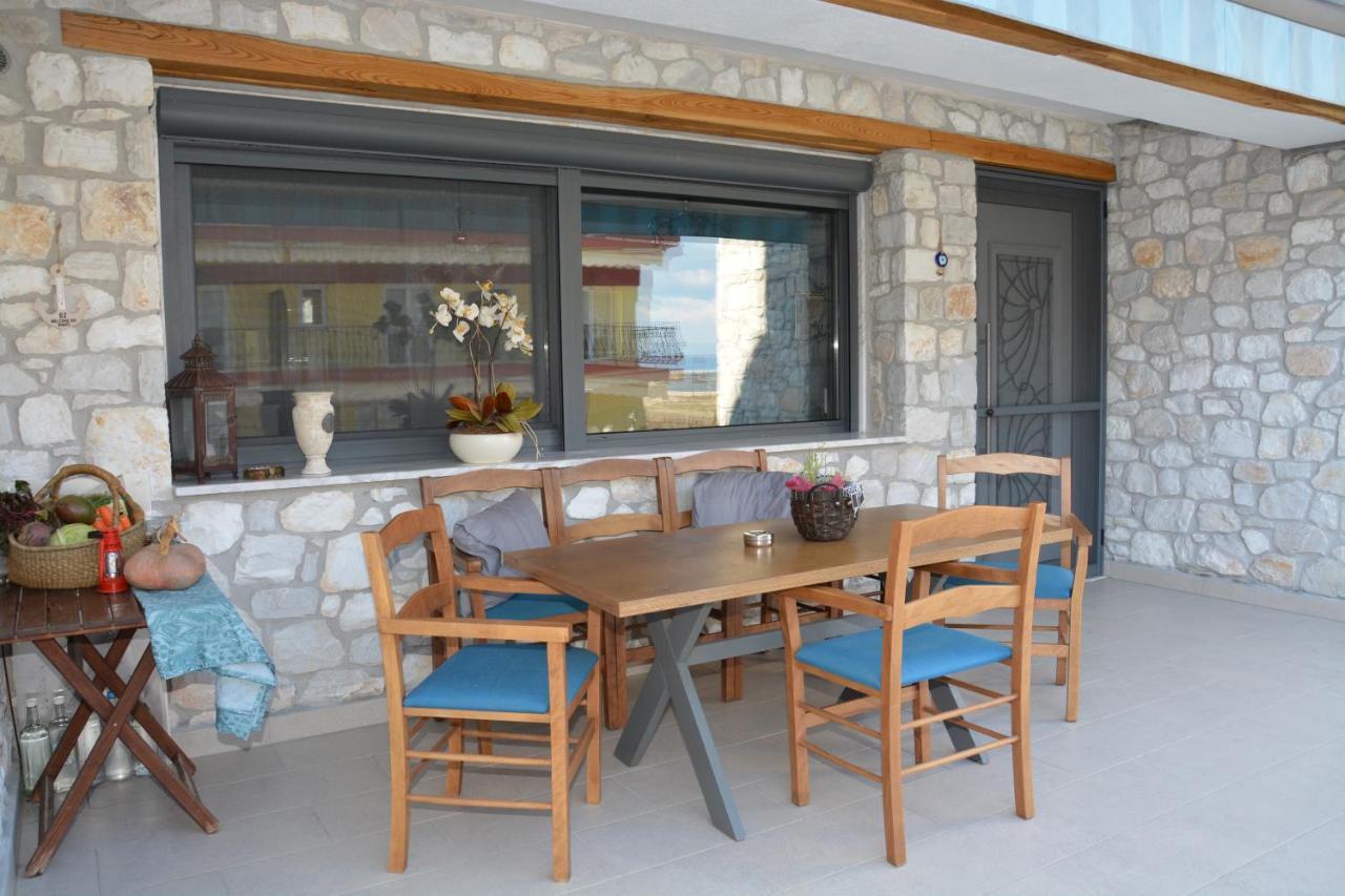 Pegasus Sea View Luxury Apartments Nea Vrasna Bagian luar foto